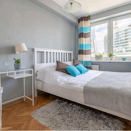 Central Station Gold Street Apartment Варшава Екстер'єр фото