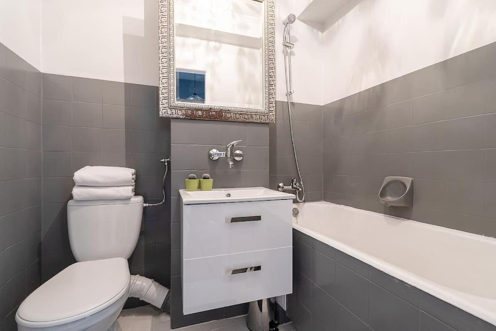 Central Station Gold Street Apartment Варшава Екстер'єр фото